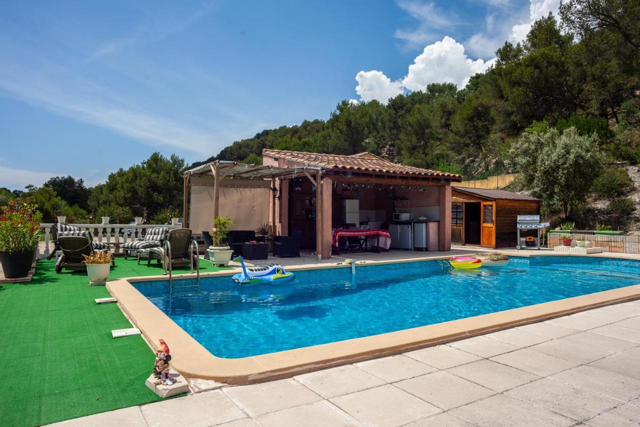 Appartement Avec Piscine Et Cuisine Рокфор-ла-Бедуль Екстер'єр фото